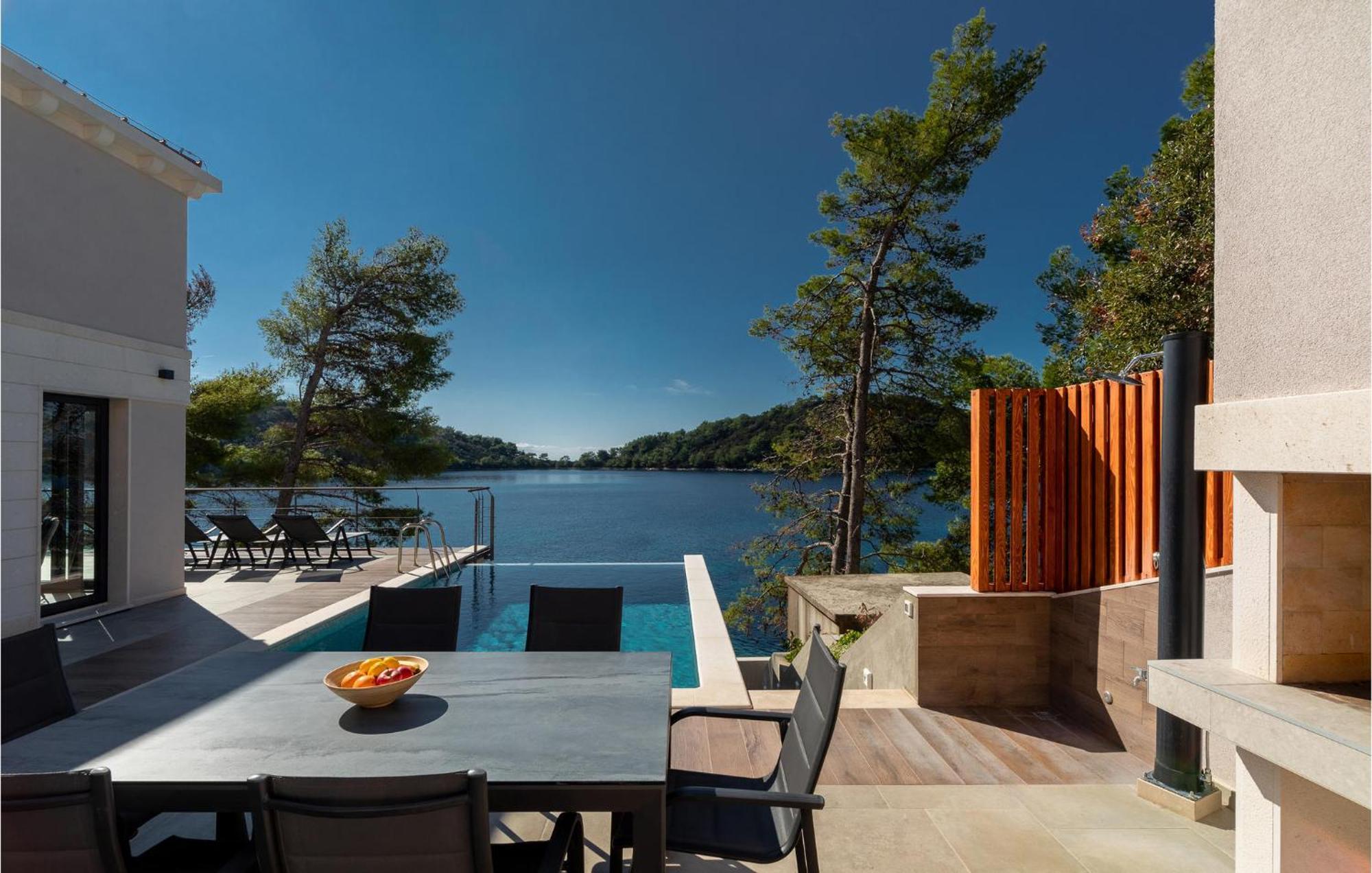 Amazing Home In Blato With Wifi Eksteriør bilde