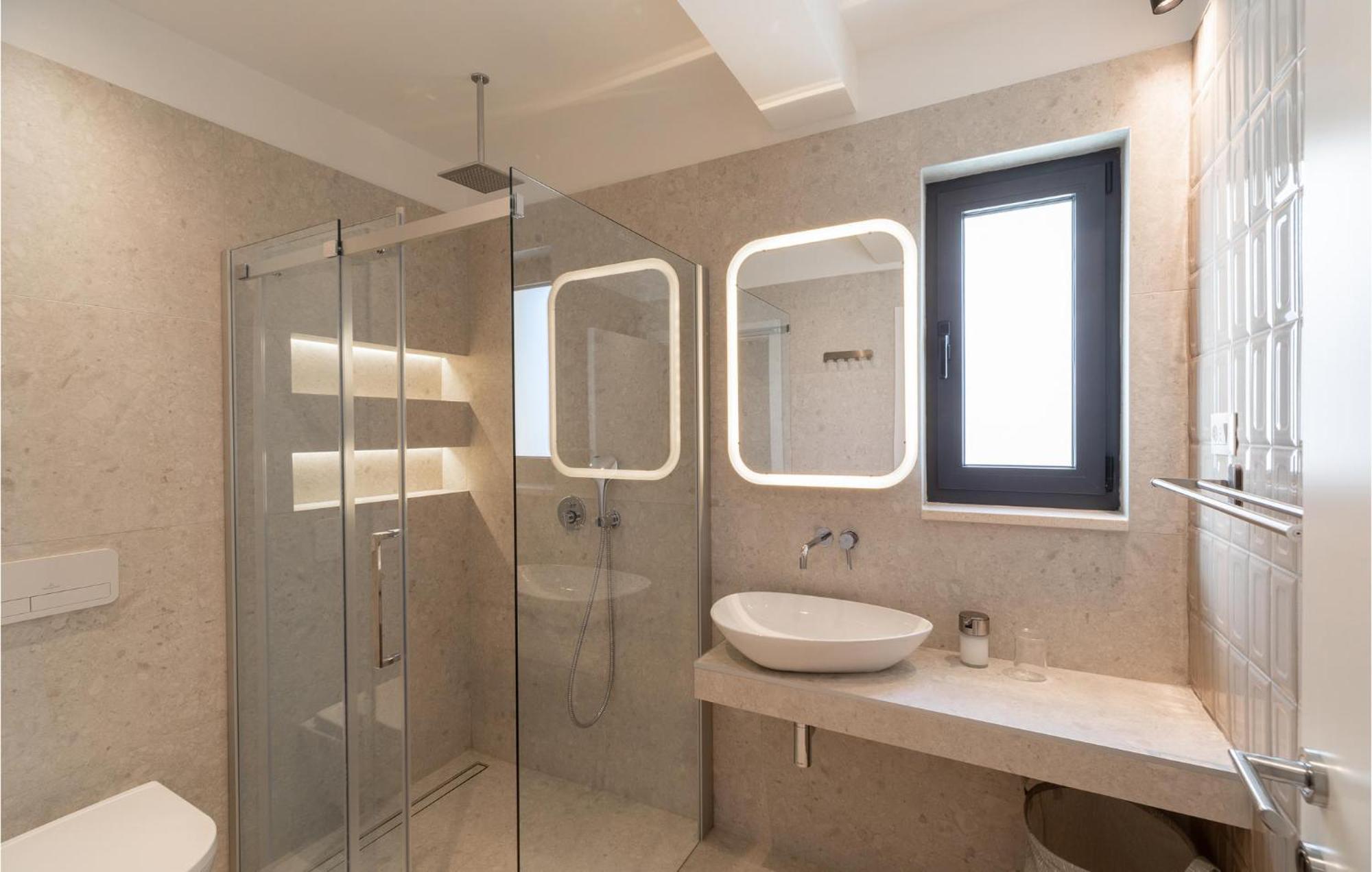 Amazing Home In Blato With Wifi Eksteriør bilde